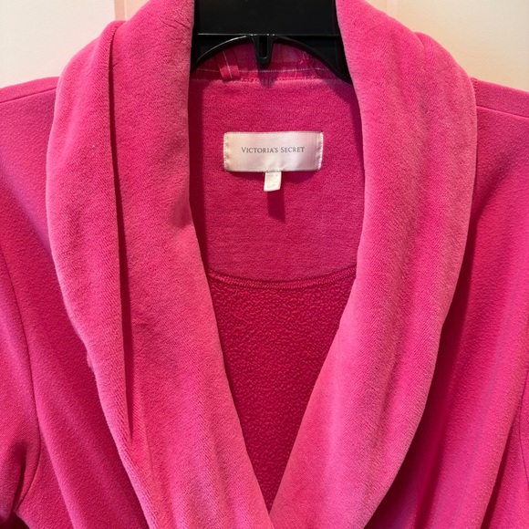 Victoria's Secret Fuchsia Robe - Picture 3 of 7